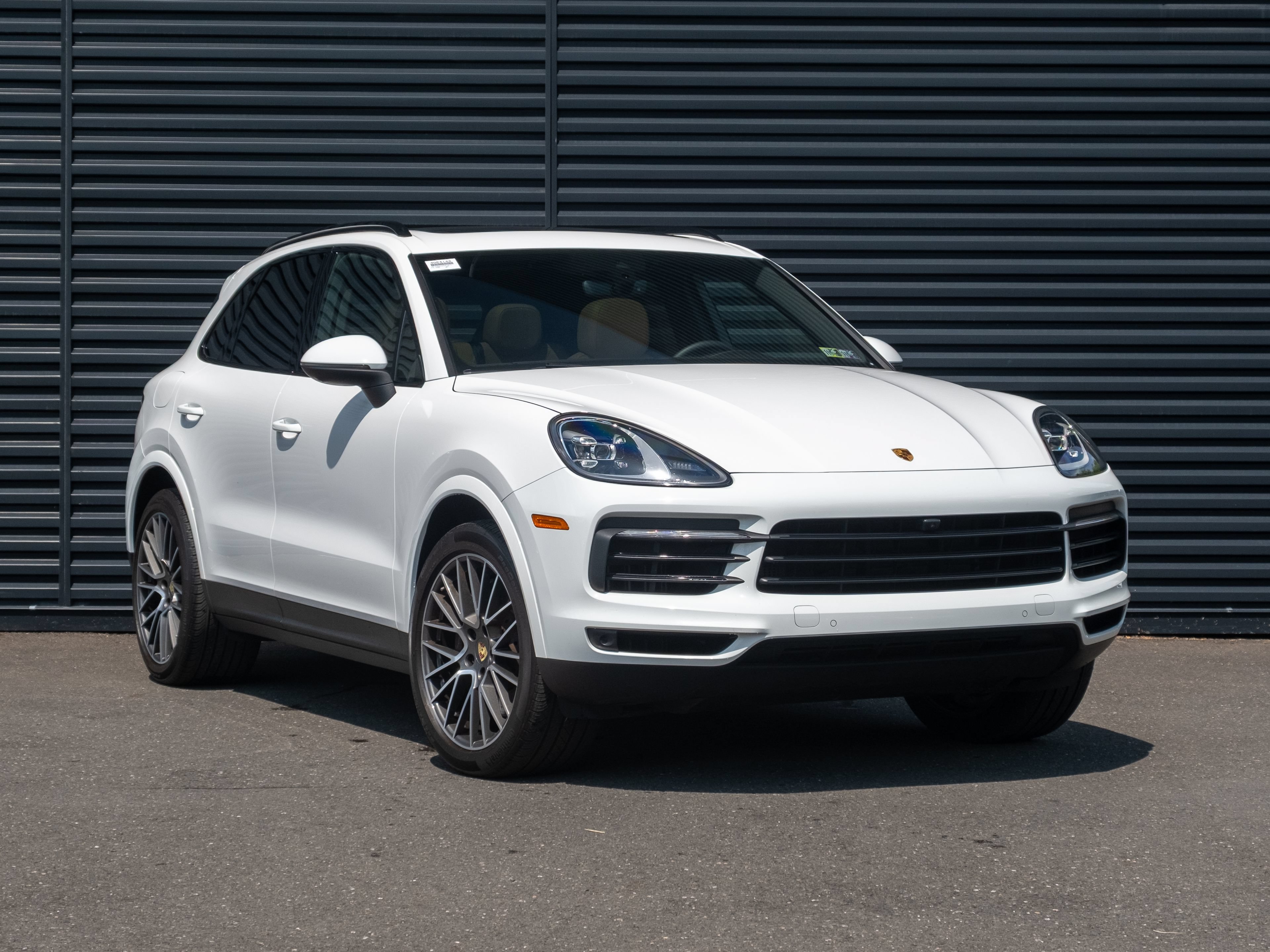 Certified 2023 Porsche Cayenne AWD/4WD image 10