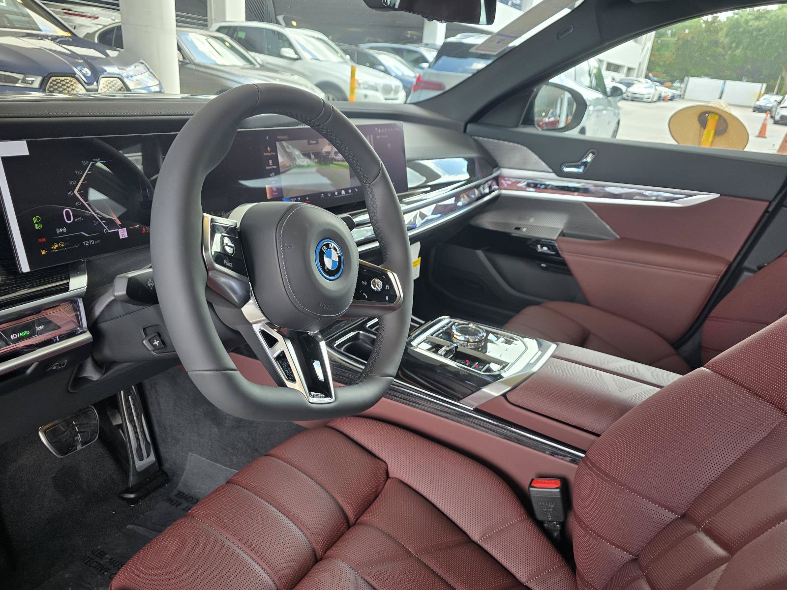 New 2026 BMW 750e xDrive AWD/4WD image 17