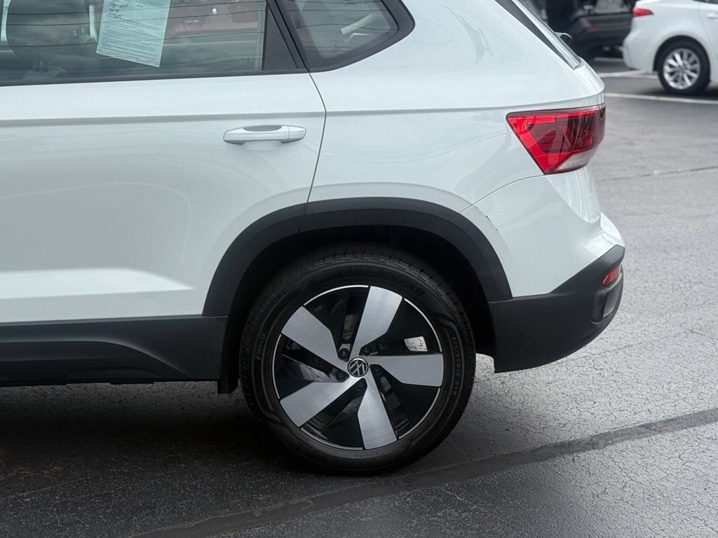 Used 2024 Volkswagen Taos S AWD/4WD image 4