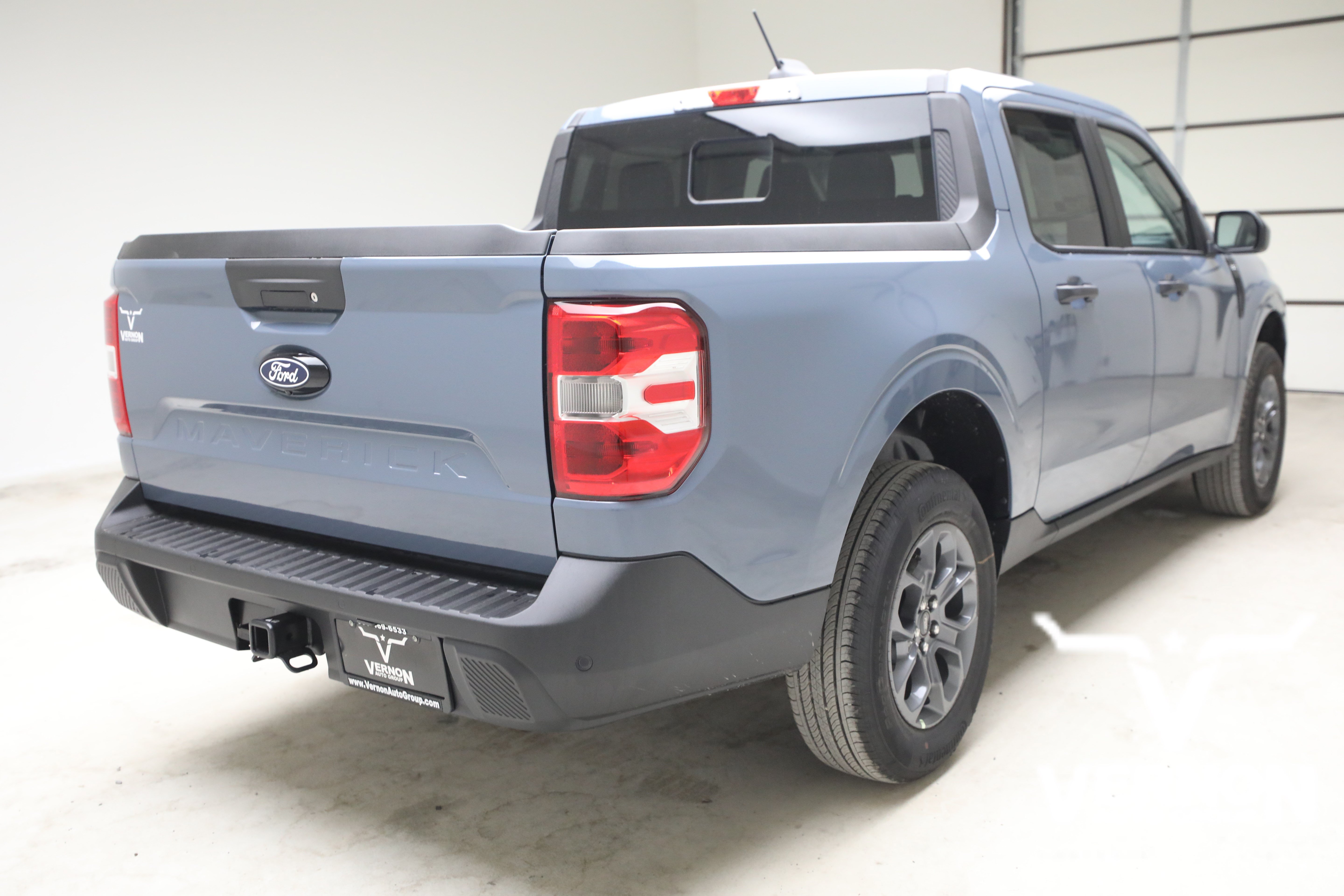 New 2026 Ford Maverick XLT w/ XLT Luxury Package FWD image 5
