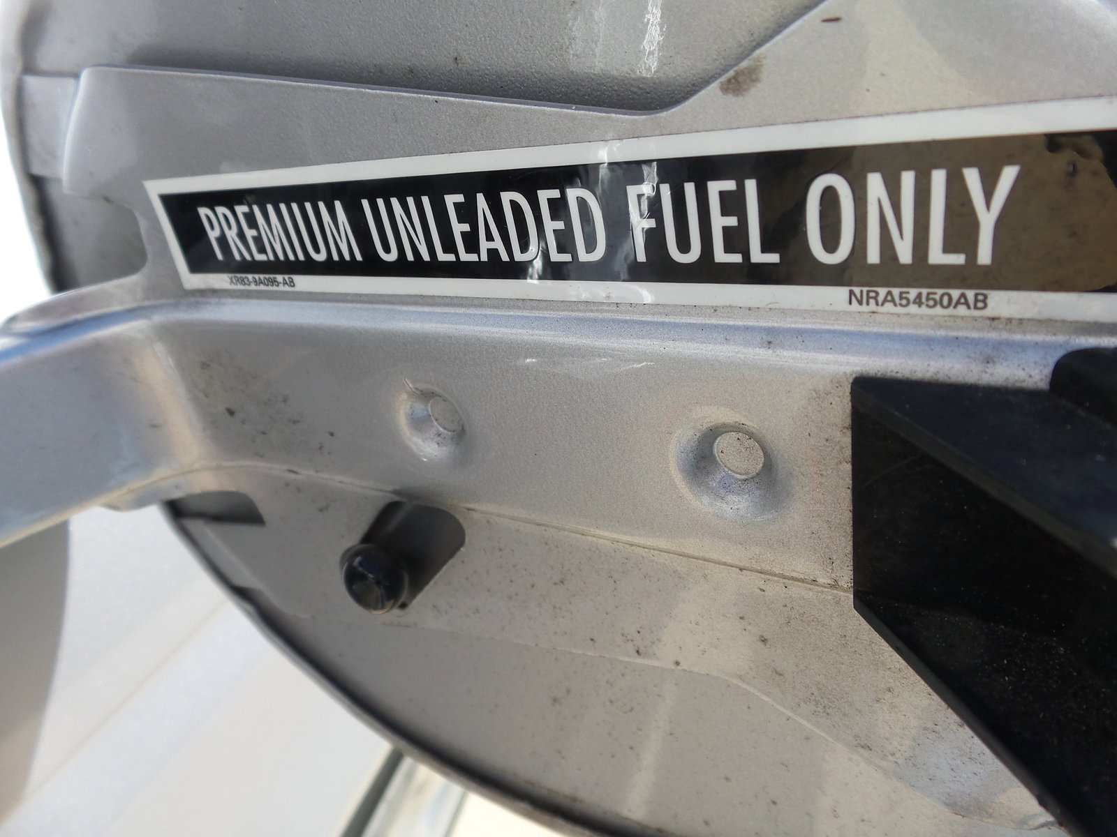 Used 2003 Jaguar S-TYPE R RWD image 35