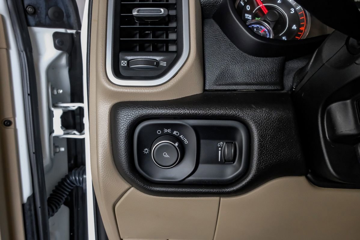 Used 2022 RAM 3500 Big Horn image 26