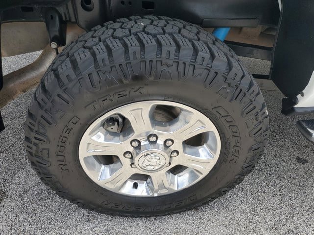 Certified 2025 RAM 2500 Big Horn AWD/4WD image 9