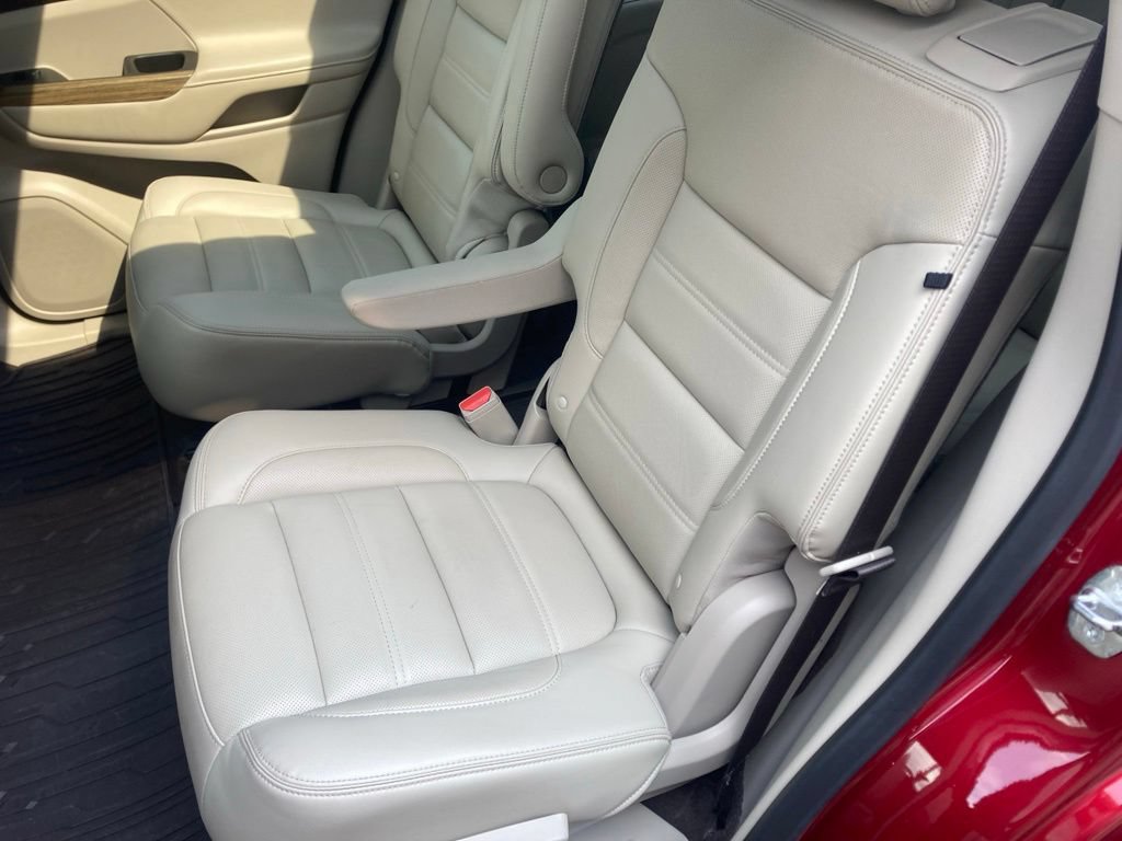 Used 2019 GMC Acadia Denali AWD/4WD image 16