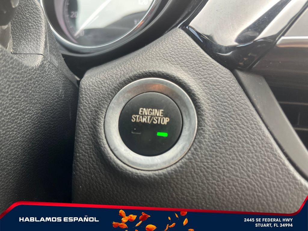 Used 2019 Buick Envision Essence FWD image 29