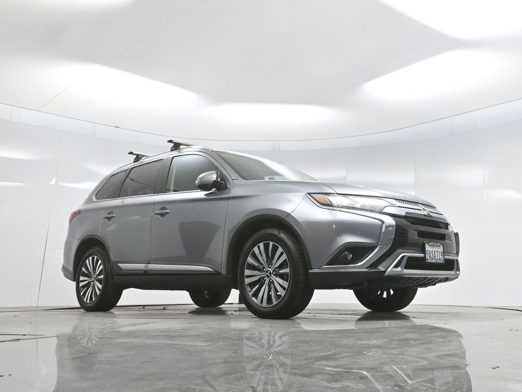 Used 2019 Mitsubishi Outlander SEL image 65