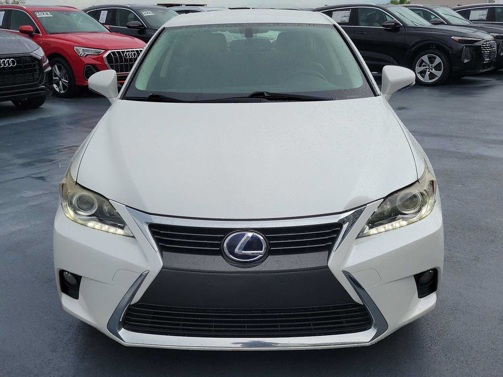 Used 2016 Lexus CT 200h w/ Accessory Package 2 FWD image 9