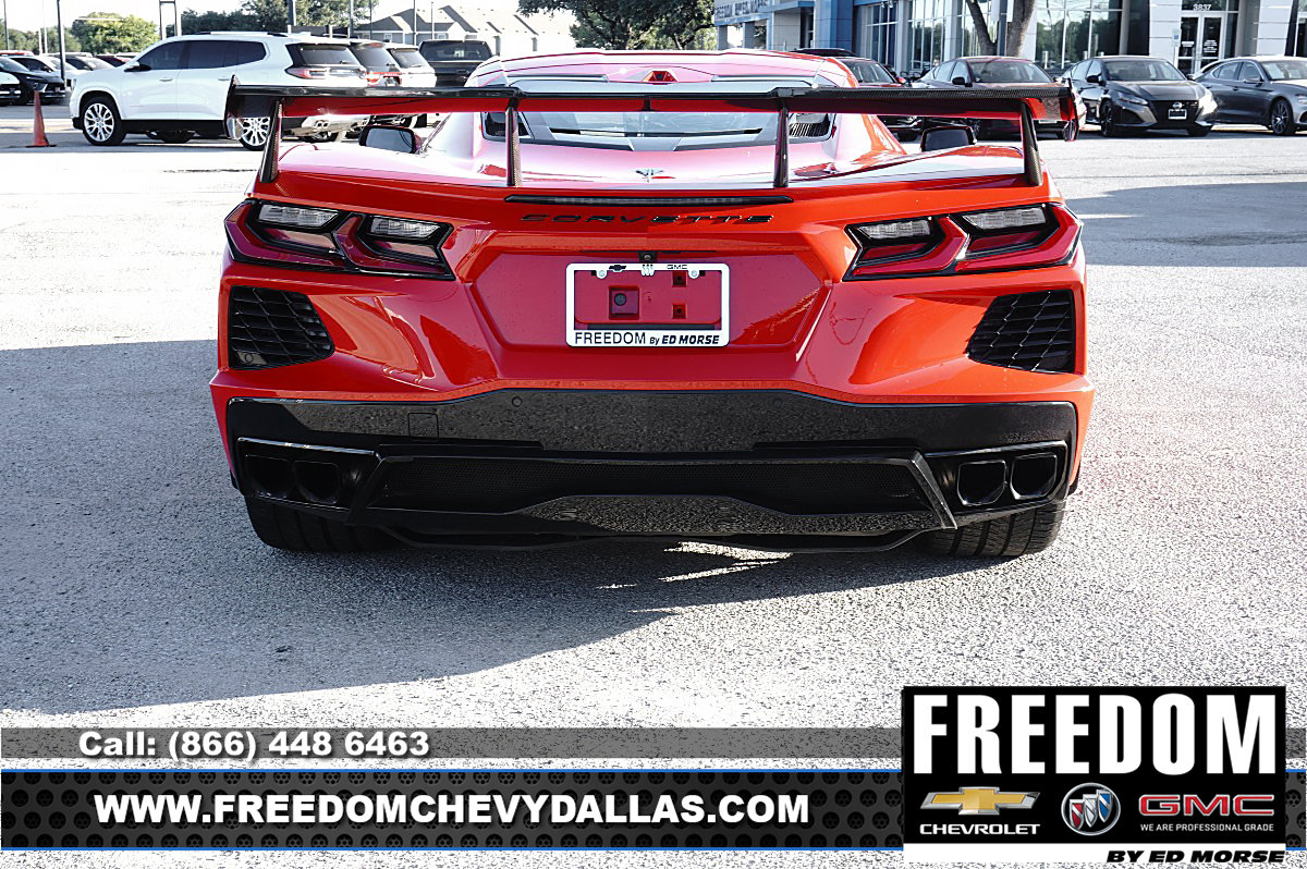 Used 2024 Chevrolet Corvette Stingray Coupe w/ 1LT RWD image 31