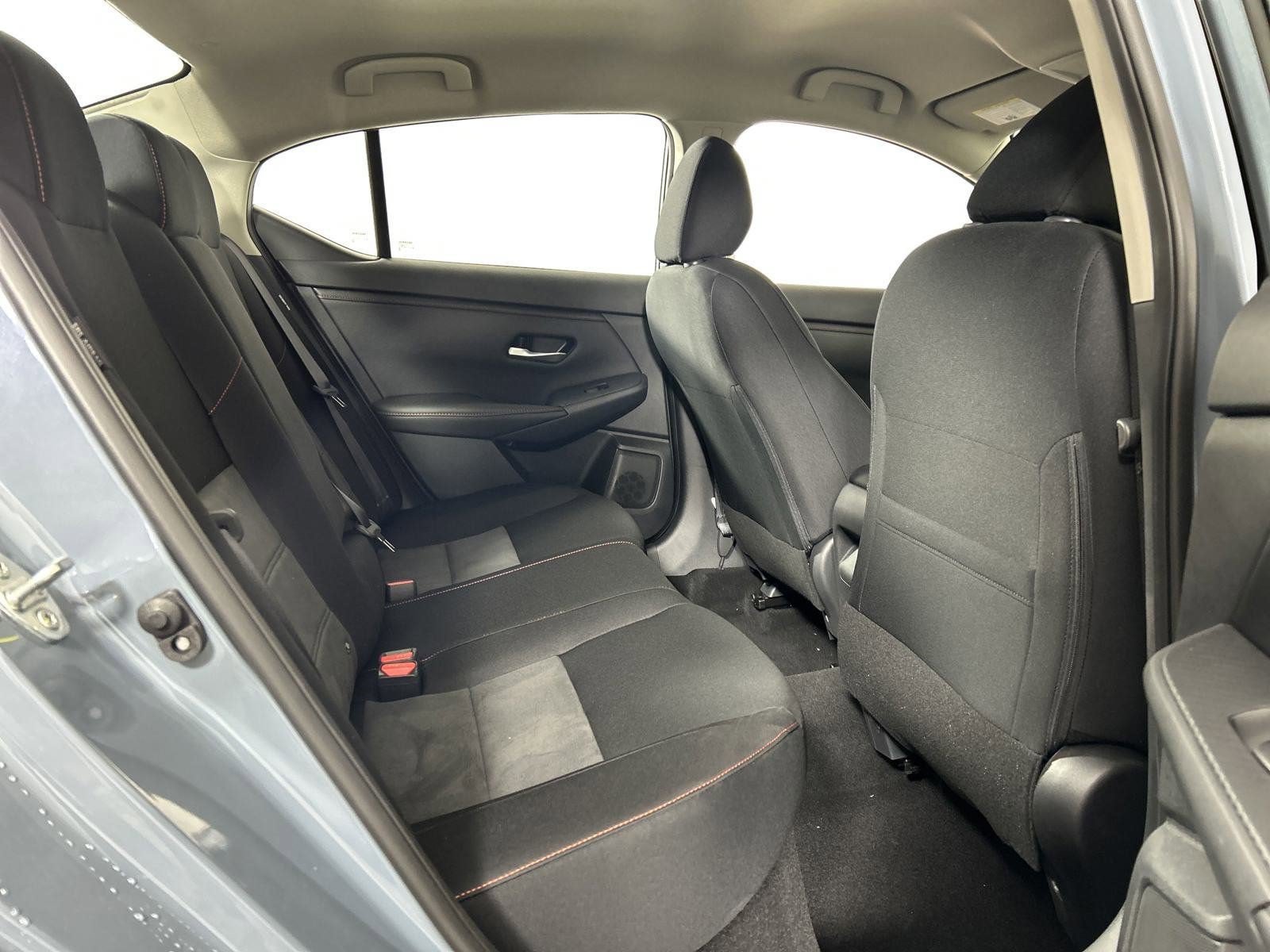 New 2025 Nissan Sentra SR FWD image 39