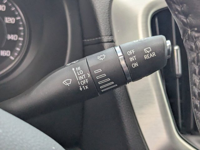 Used 2022 GMC Terrain SLT w/ Tech Package FWD image 21
