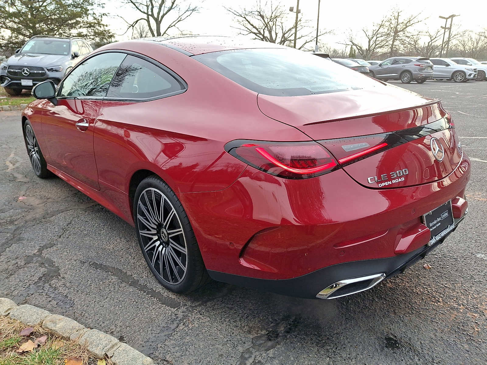 Certified 2024 Mercedes-Benz CLE 300 4MATIC Coupe image 4