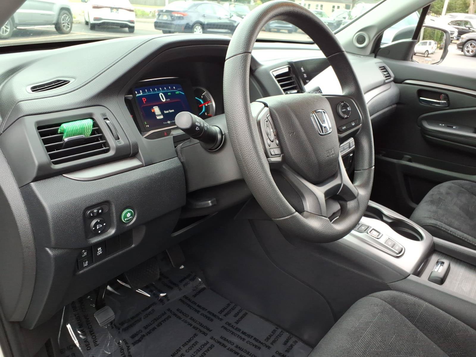 Used 2021 Honda Pilot EX image 16