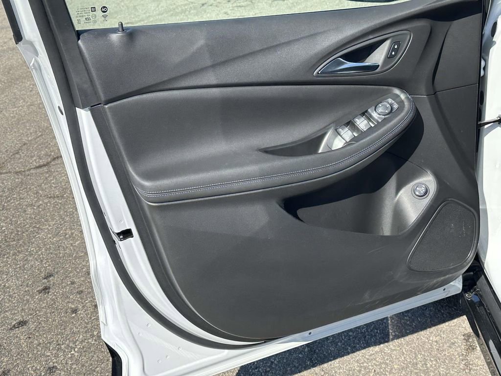 Certified 2025 Buick Encore GX Sport Touring w/ Comfort Package image 17