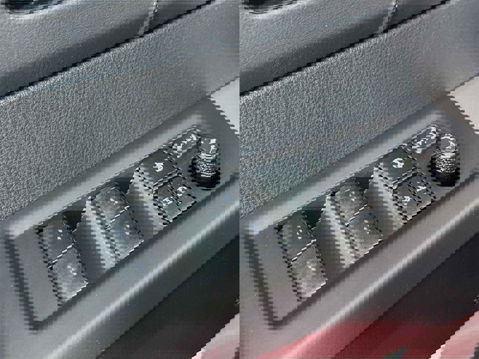 New 2025 Toyota Tundra Platinum image 30