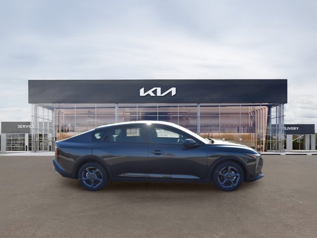 New 2026 Kia K4 FWD image 2