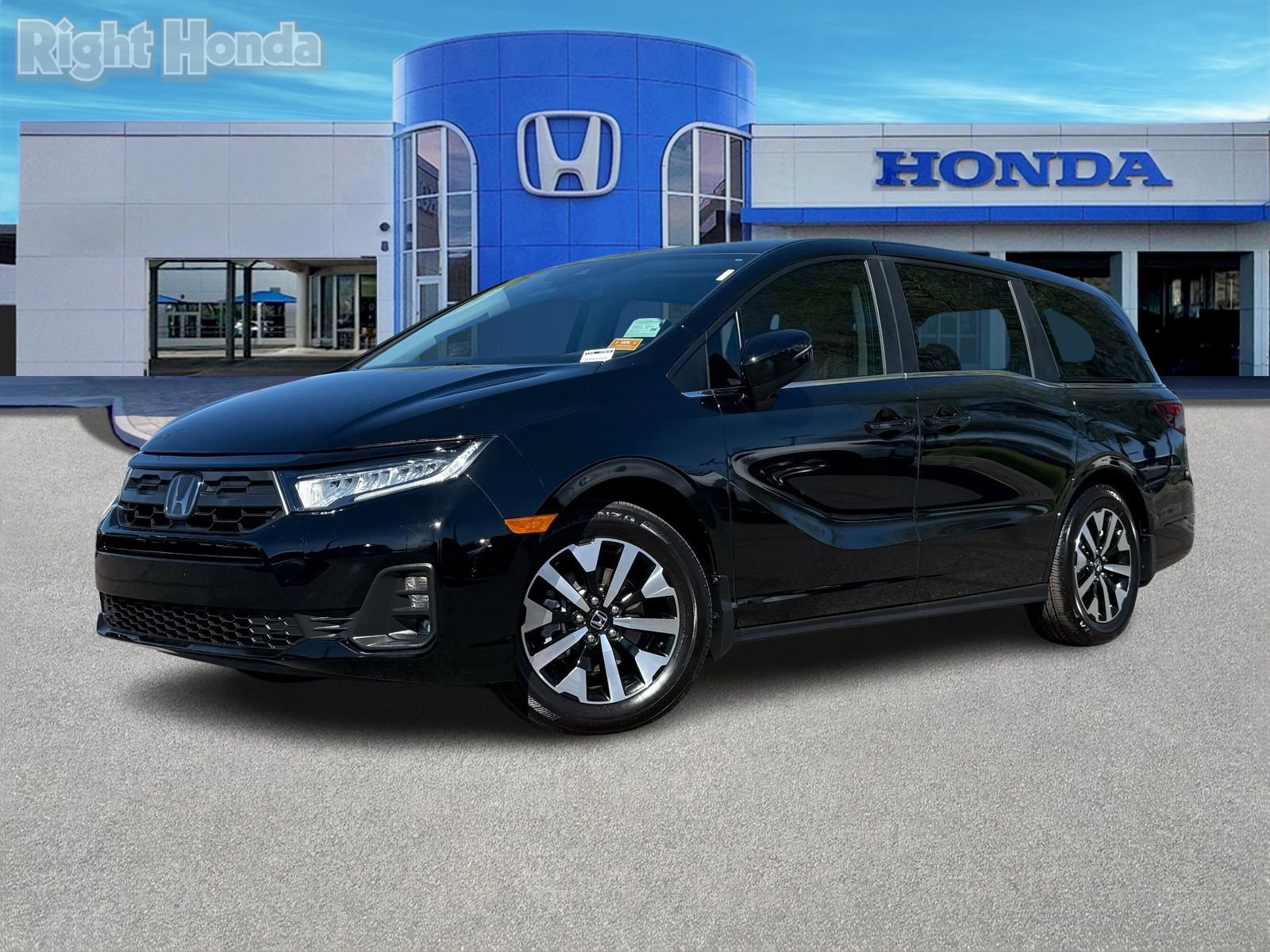 Certified 2026 Honda Odyssey EX-L image 2