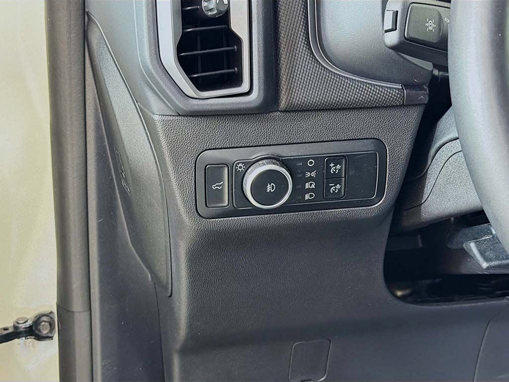 Used 2024 Ford Bronco Sport Big Bend w/ Convenience Package AWD/4WD image 30