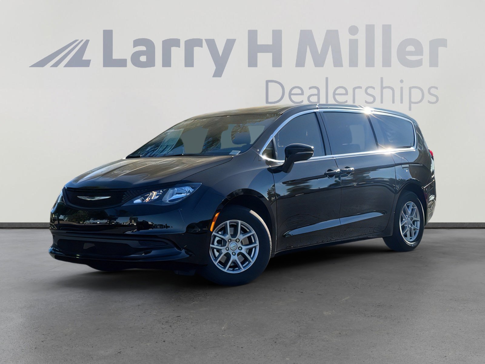 New 2026 Chrysler Voyager LX image 1