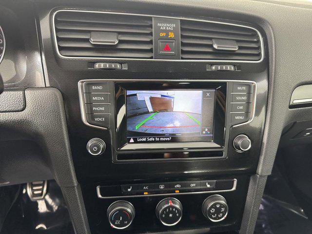 Used 2015 Volkswagen GTI SE image 5