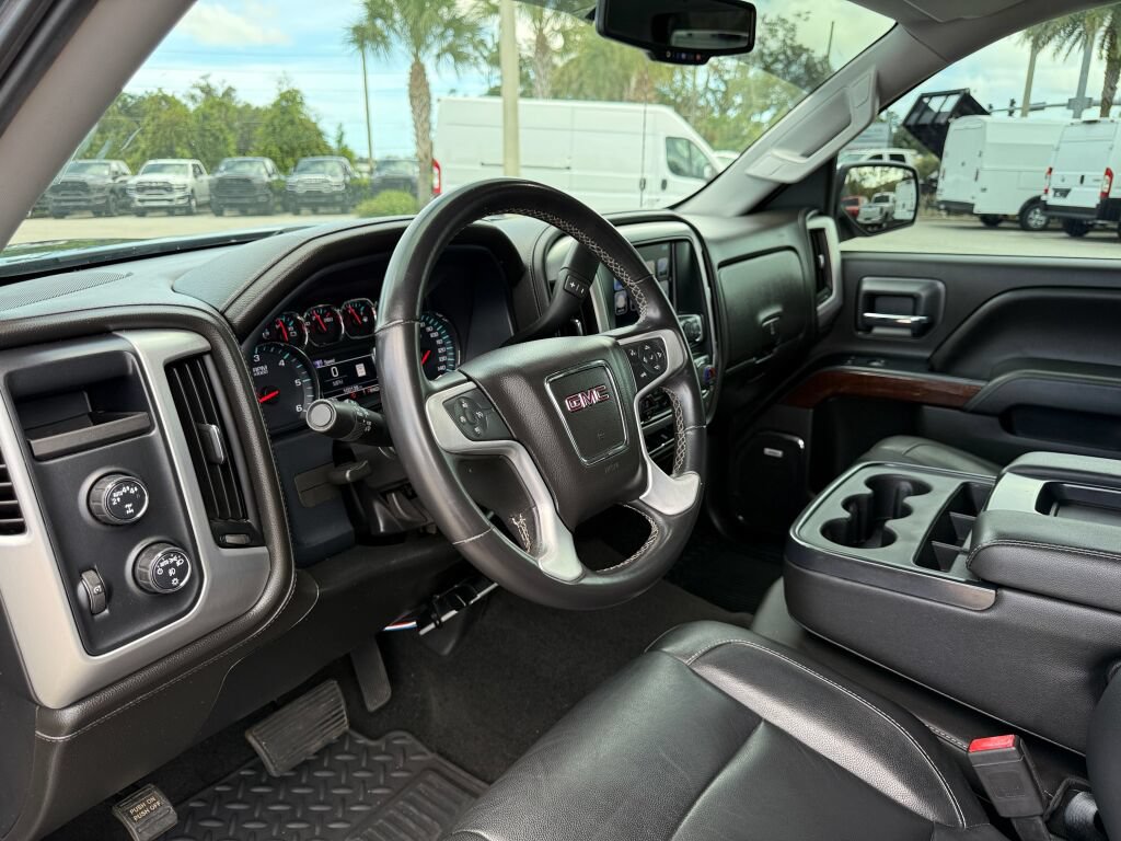 Used 2018 GMC Sierra 1500 SLT w/ SLT Premium Package AWD/4WD image 21