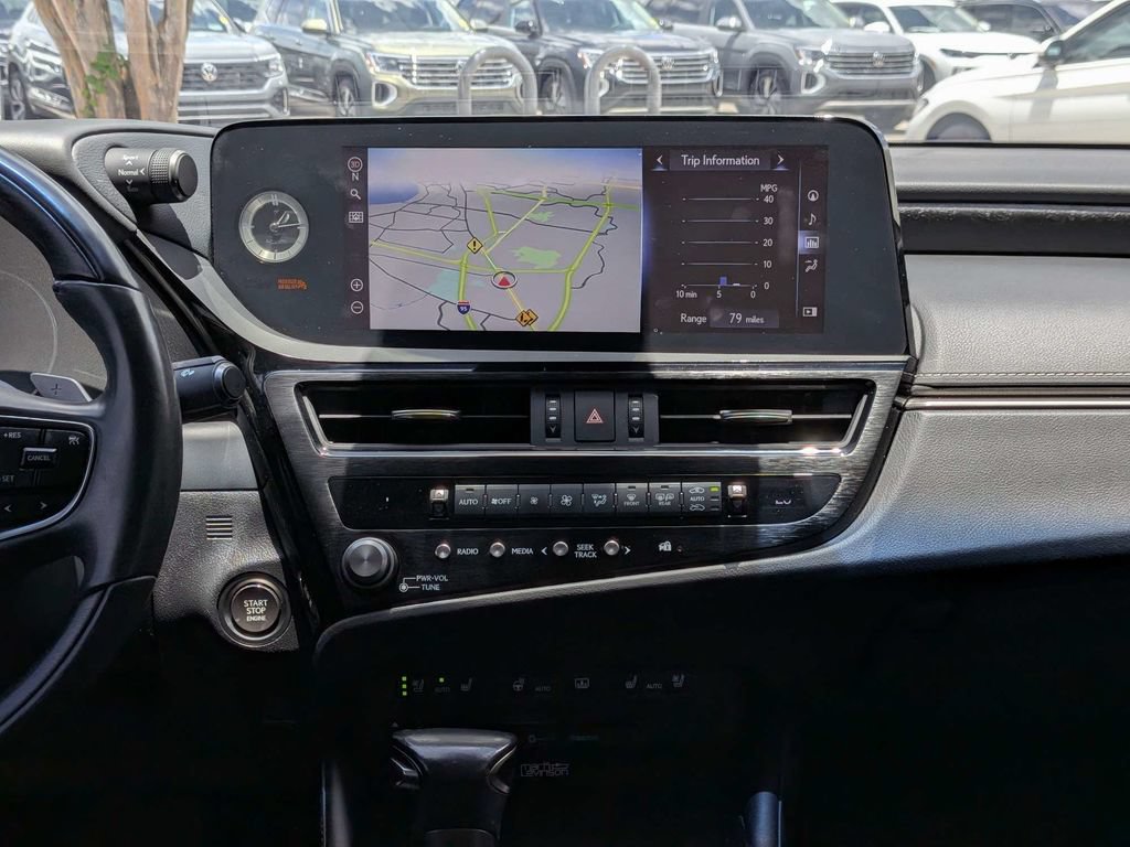 Used 2022 Lexus ES 350 Ultra Luxury w/ Accessory Package 2 FWD image 22