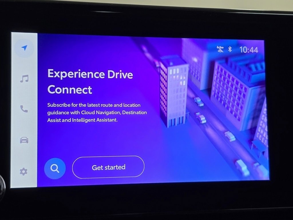 New 2025 Toyota RAV4 XLE image 4