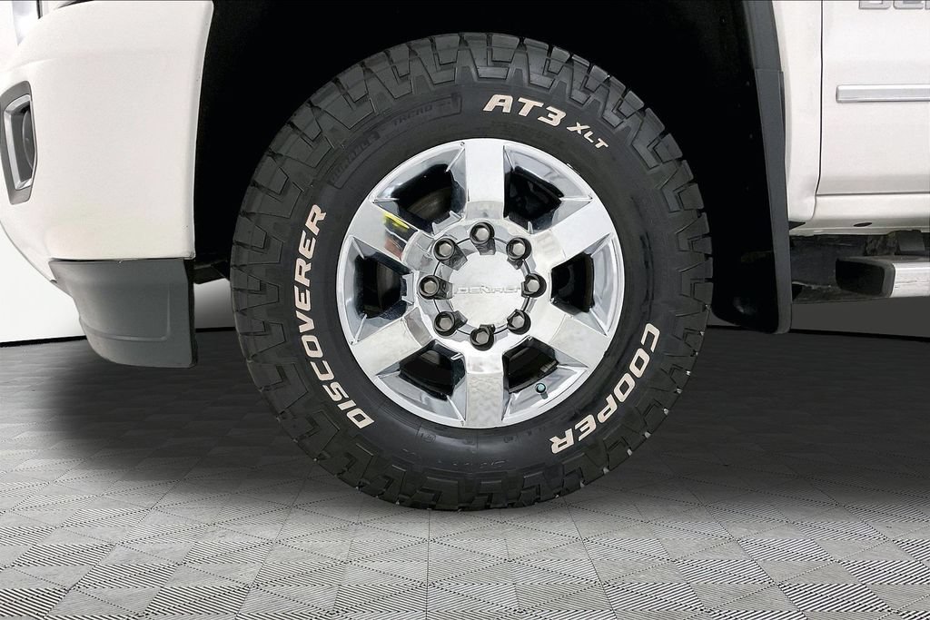 Used 2016 GMC Sierra 3500 Denali w/ Driver Alert Package AWD/4WD image 26