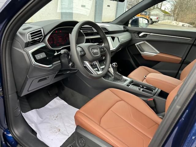 New 2025 Audi Q3 2.0T Premium AWD/4WD image 10