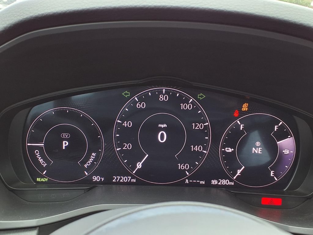 Used 2024 MAZDA CX-90 Plug-In Hybrid w/ Preferred AWD/4WD image 23