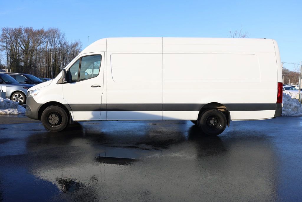Used 2023 Mercedes-Benz Sprinter 4500 w/ Acoustic Package image 2
