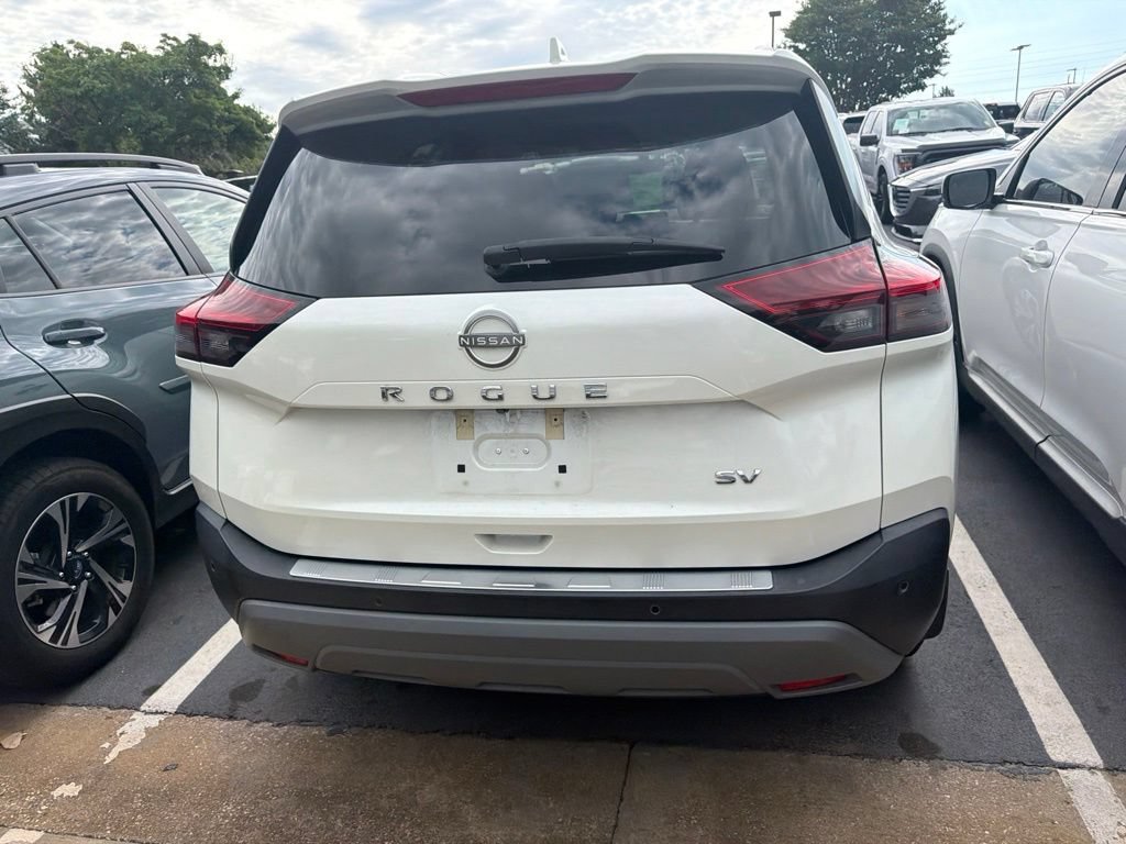 Used 2023 Nissan Rogue SV w/ SV Premium B Package FWD image 7