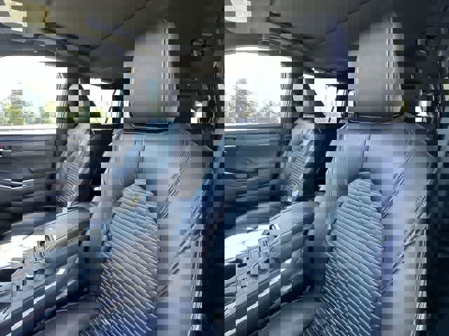 Used 2022 Toyota Highlander XSE image 16