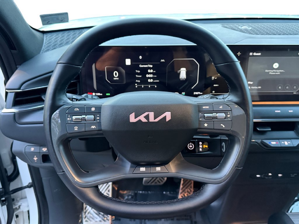 Certified 2024 Kia EV9 GT-Line AWD/4WD image 18