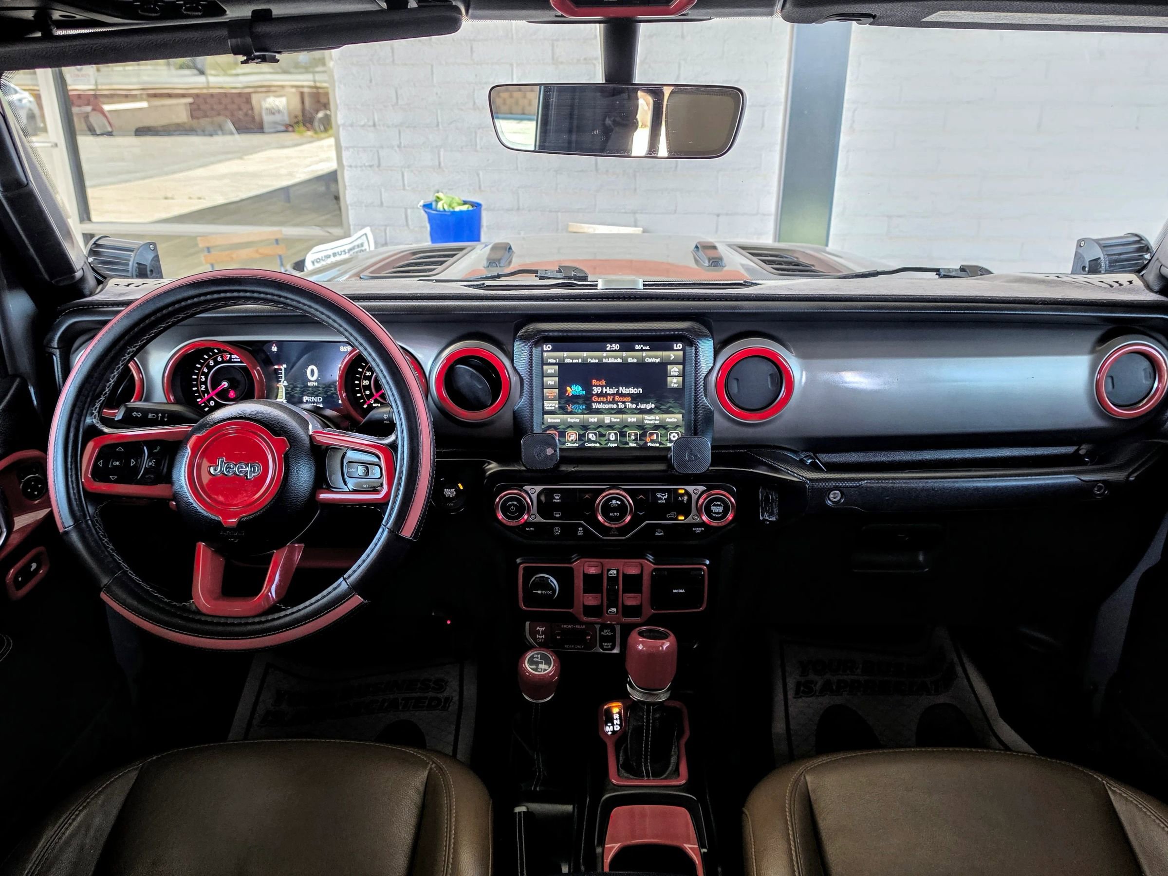 Used 2021 Jeep Gladiator Rubicon image 10