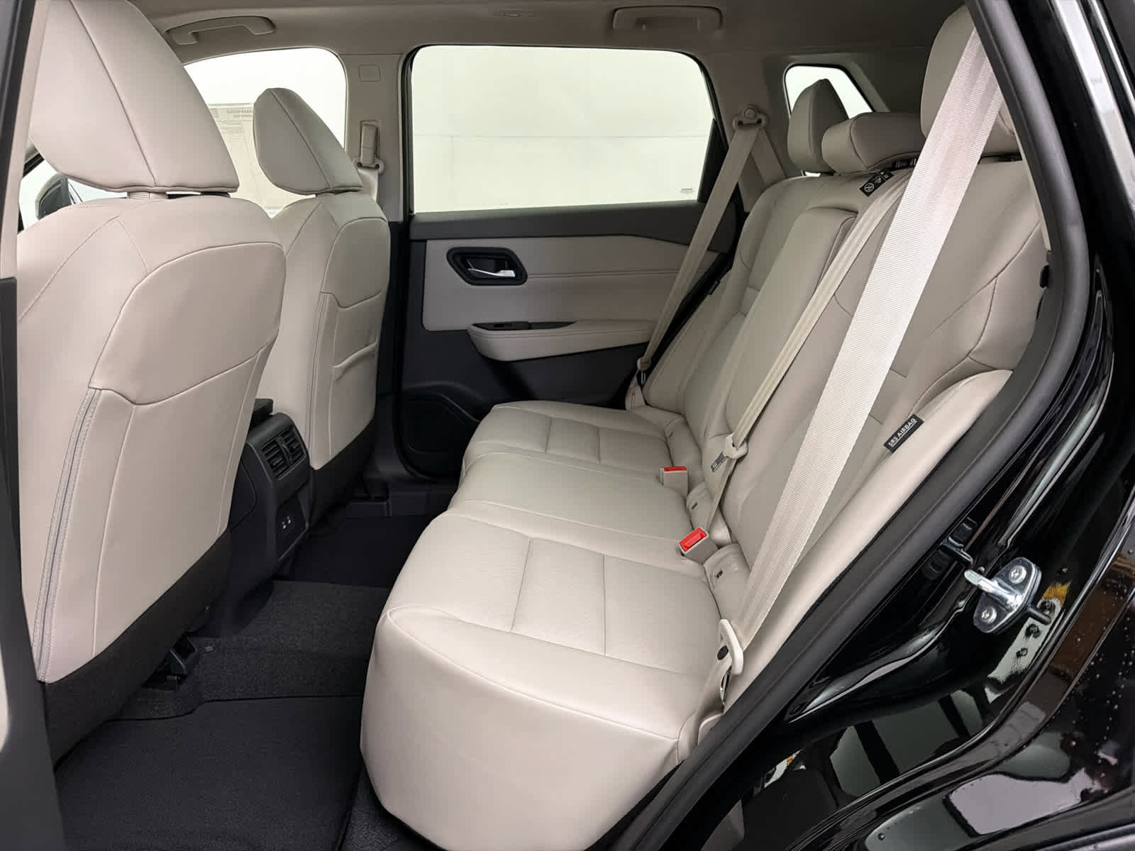 New 2026 Nissan Rogue Dark Armor image 17