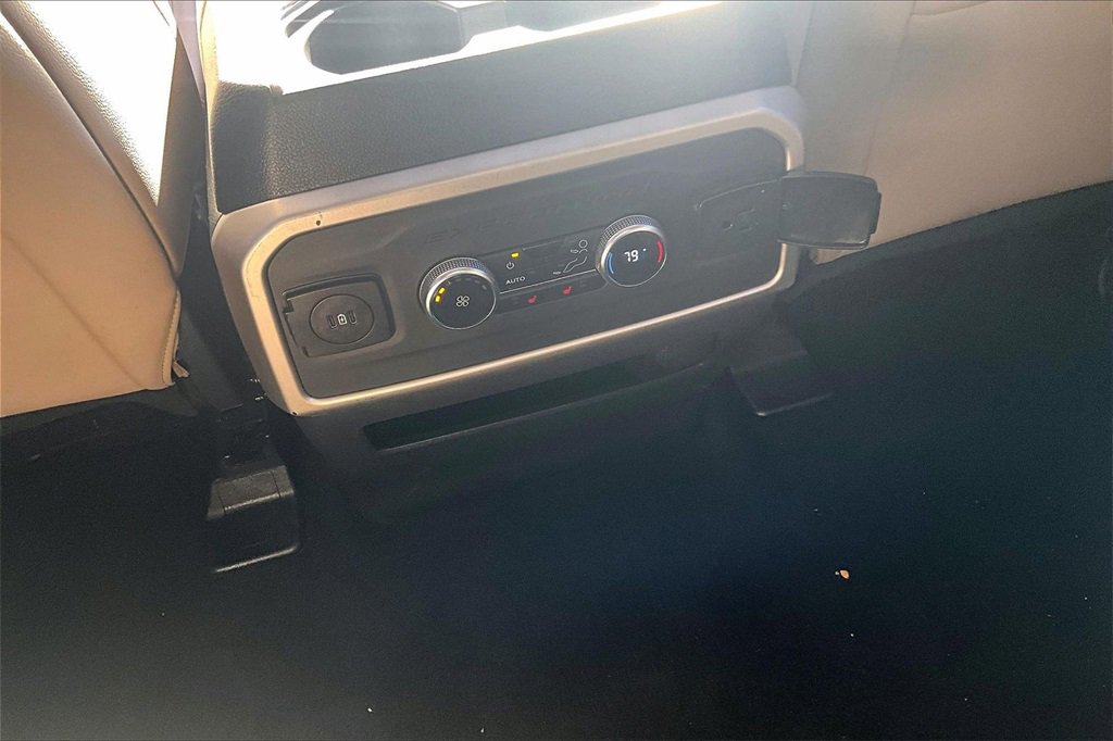 Used 2024 Ford Expedition Limited image 34