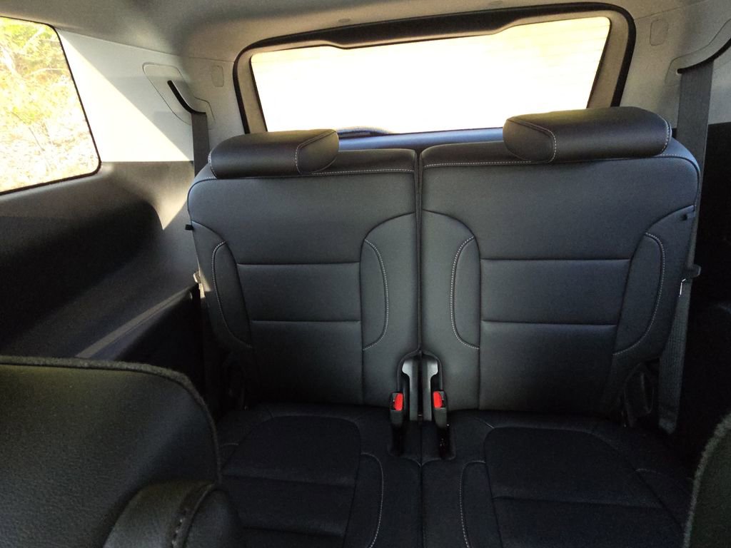 Used 2023 GMC Acadia SLT image 14