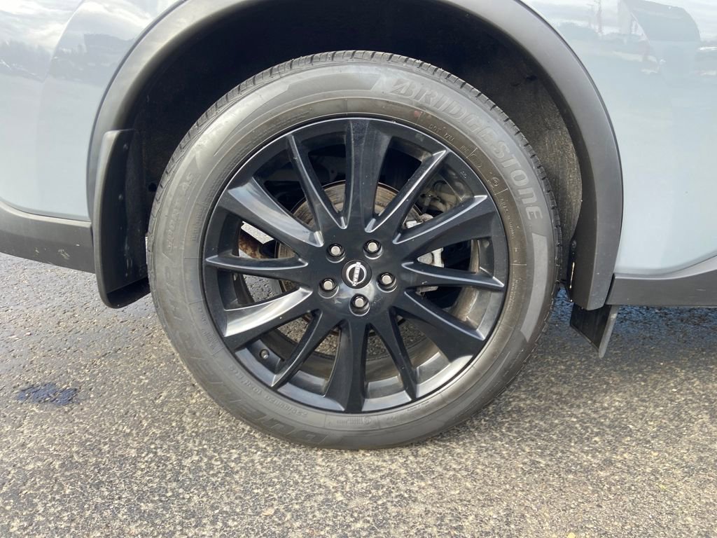 Used 2024 Nissan Murano SV w/ SV Midnight Edition Package image 9