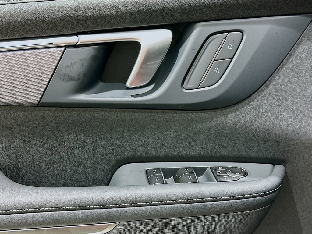 New 2026 Buick Enclave Sport Touring w/ LPO, All-Weather Package FWD image 20