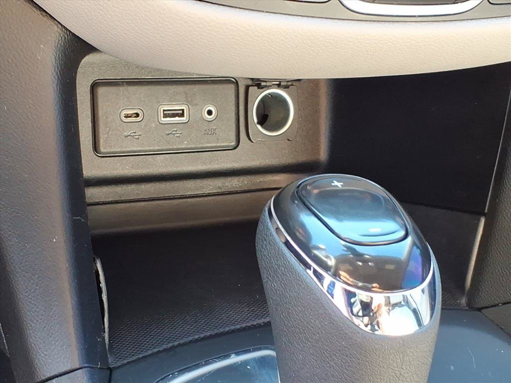 Certified 2021 Chevrolet Equinox LS w/ LS Convenience Package FWD image 32