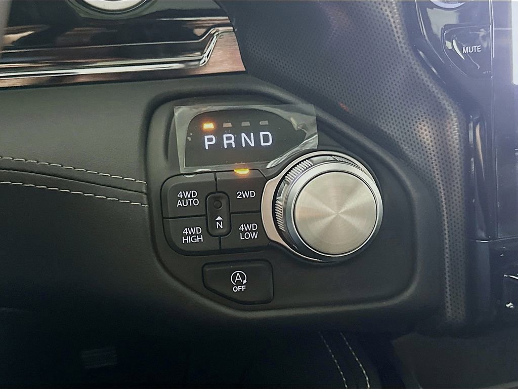 New 2026 RAM 1500 Limited image 12