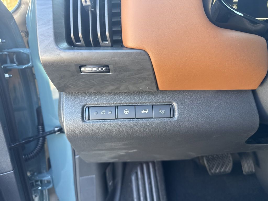 New 2026 Nissan Pathfinder Platinum w/ Cargo Package image 27