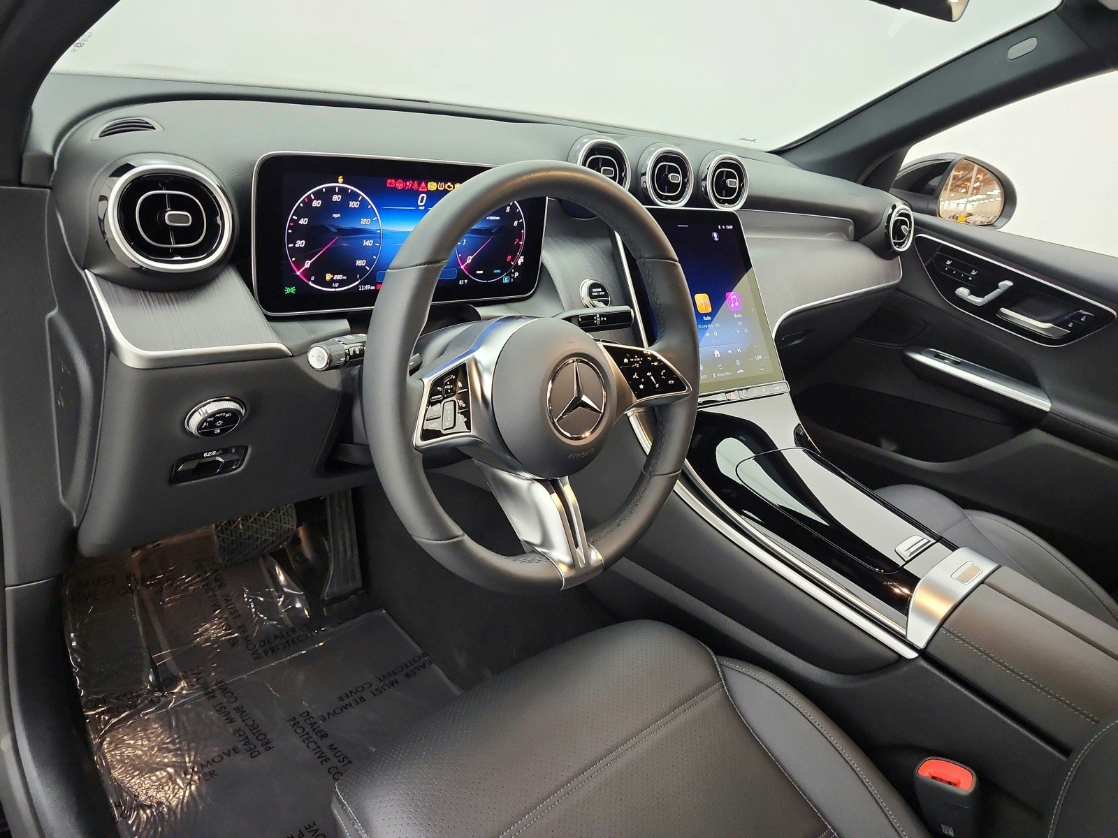 Certified 2026 Mercedes-Benz GLC 300 image 9