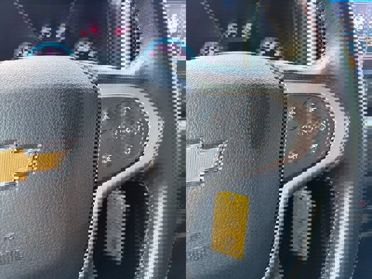 Used 2022 Chevrolet Colorado LT w/ Fleet Safety Package image 12