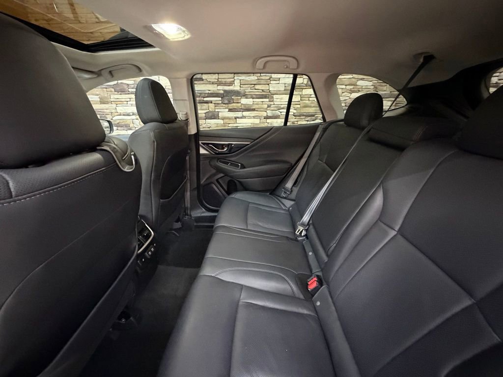 Used 2022 Subaru Outback Limited XT image 28