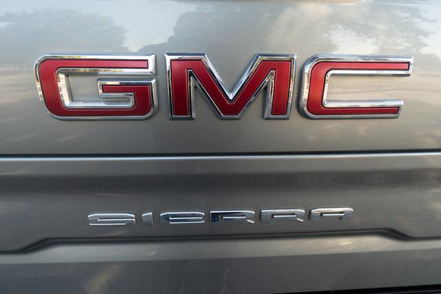 Used 2024 GMC Sierra 1500 AT4 w/ Technology Package image 45