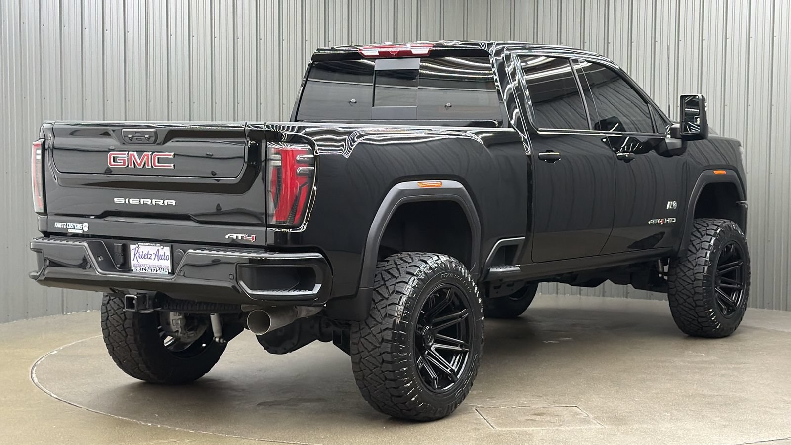 Used 2026 GMC Sierra 2500 AT4 AWD/4WD image 5
