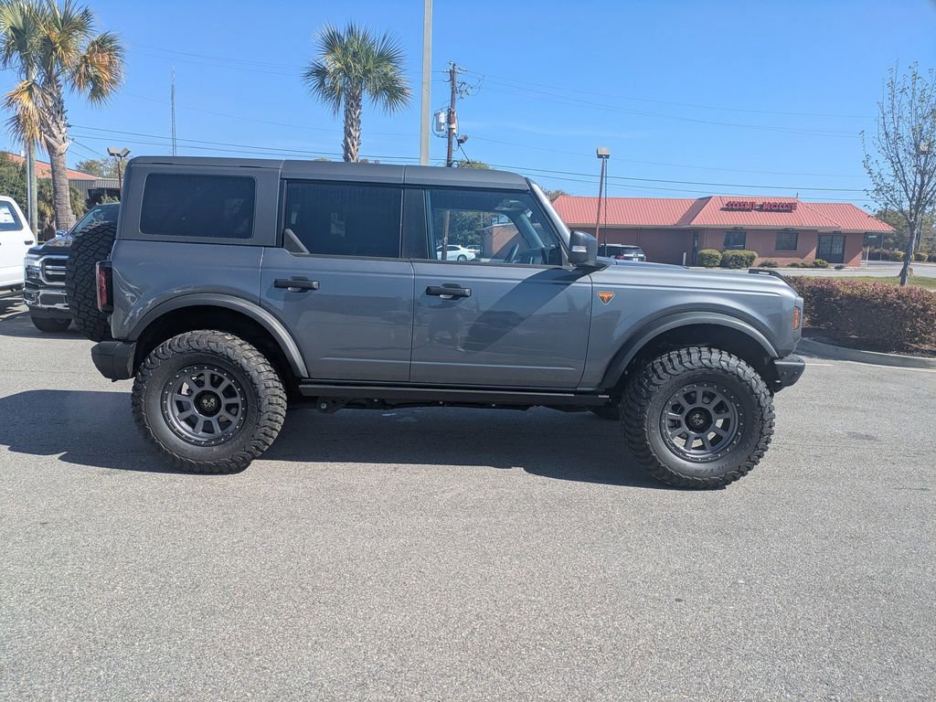 New 2025 Ford Bronco Badlands AWD/4WD image 3