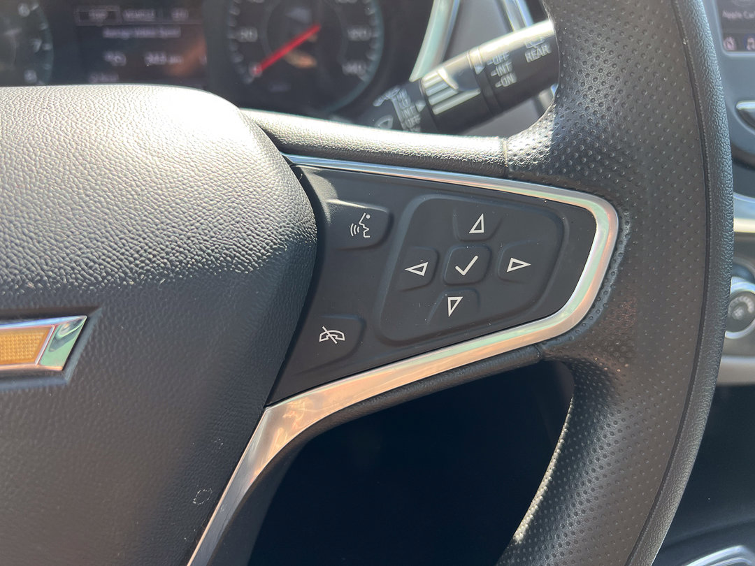 Used 2023 Chevrolet Equinox LS image 16