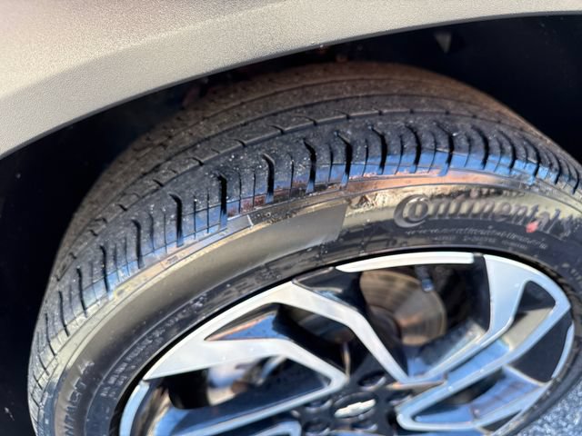 Used 2024 Chevrolet TrailBlazer RS w/ Convenience Package AWD/4WD image 8